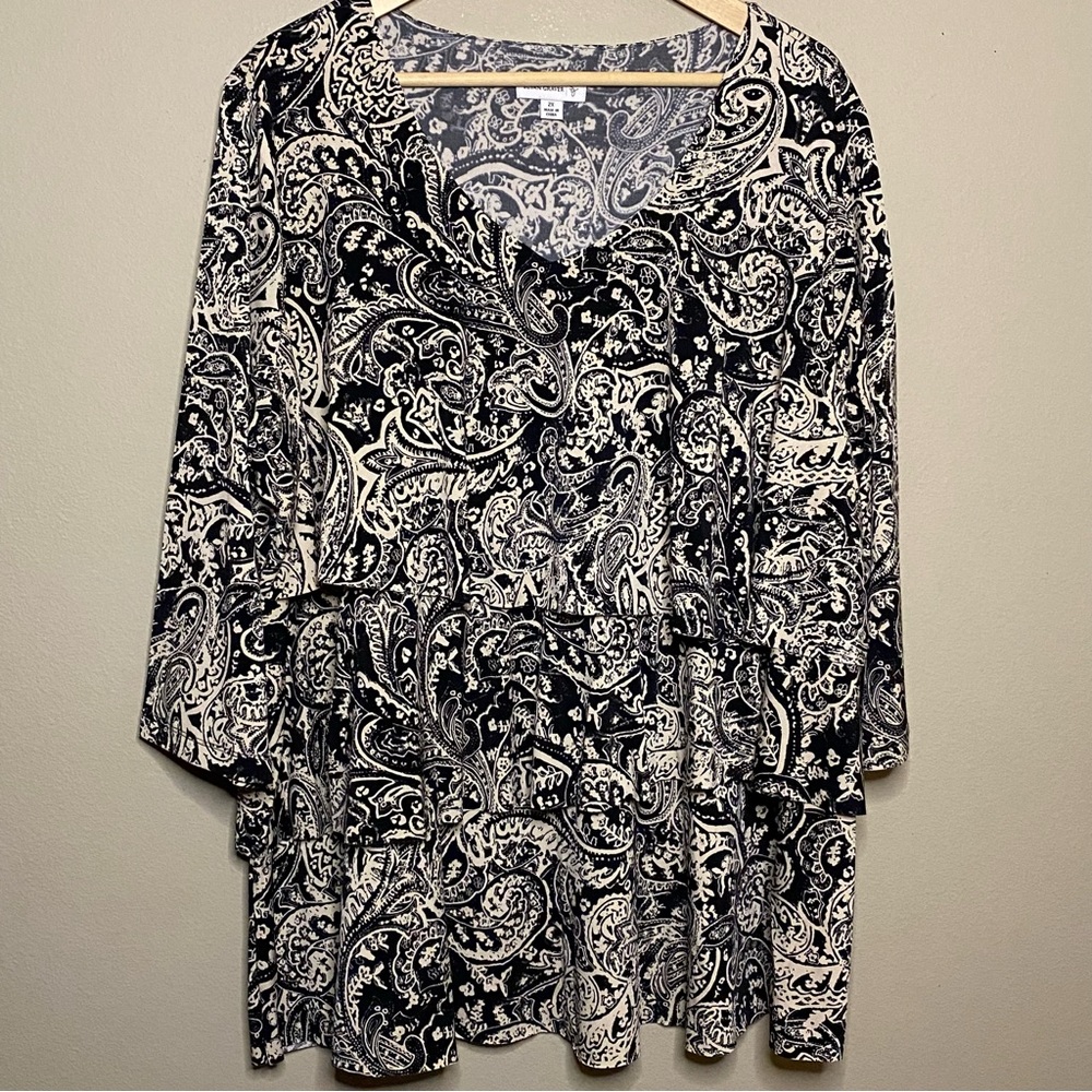 Susan Graver Tiered Liquid Knit Blouse Women 2X Black Tan Paisley V-Neck Office